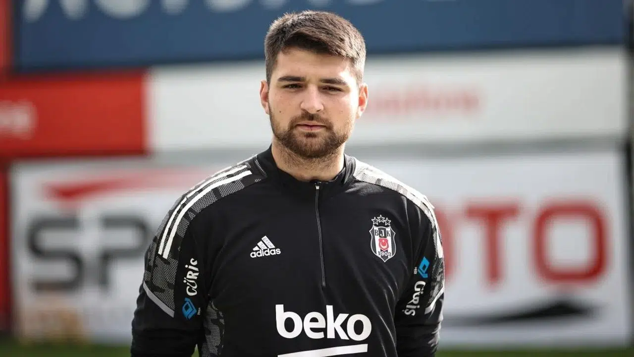 Ersin Destanoğlu'nun Geleceği: Avrupa'dan Teklifler ve Beşiktaş'a Dönüş Planı
