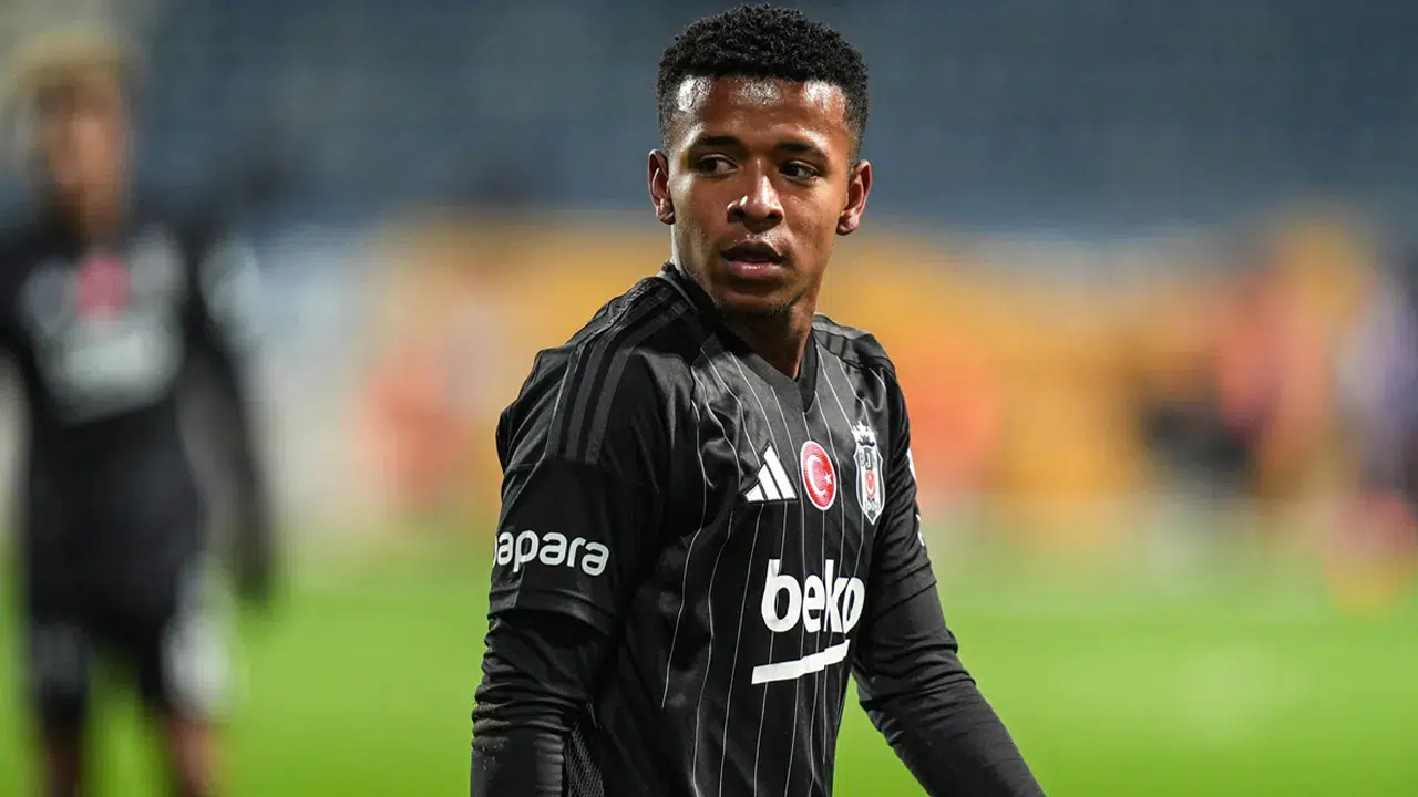 Beşiktaş'ın Genç Yıldızı Arroyo Nasıl Oynadı? Berkcan Öğüşlü'den Performans Analizi!