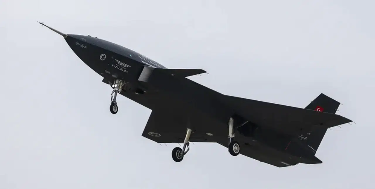 Bayraktar KIZILELMA, aerodinamik testi başarıyla geçerek gökyüzünde yeni bir döneme imza attı!