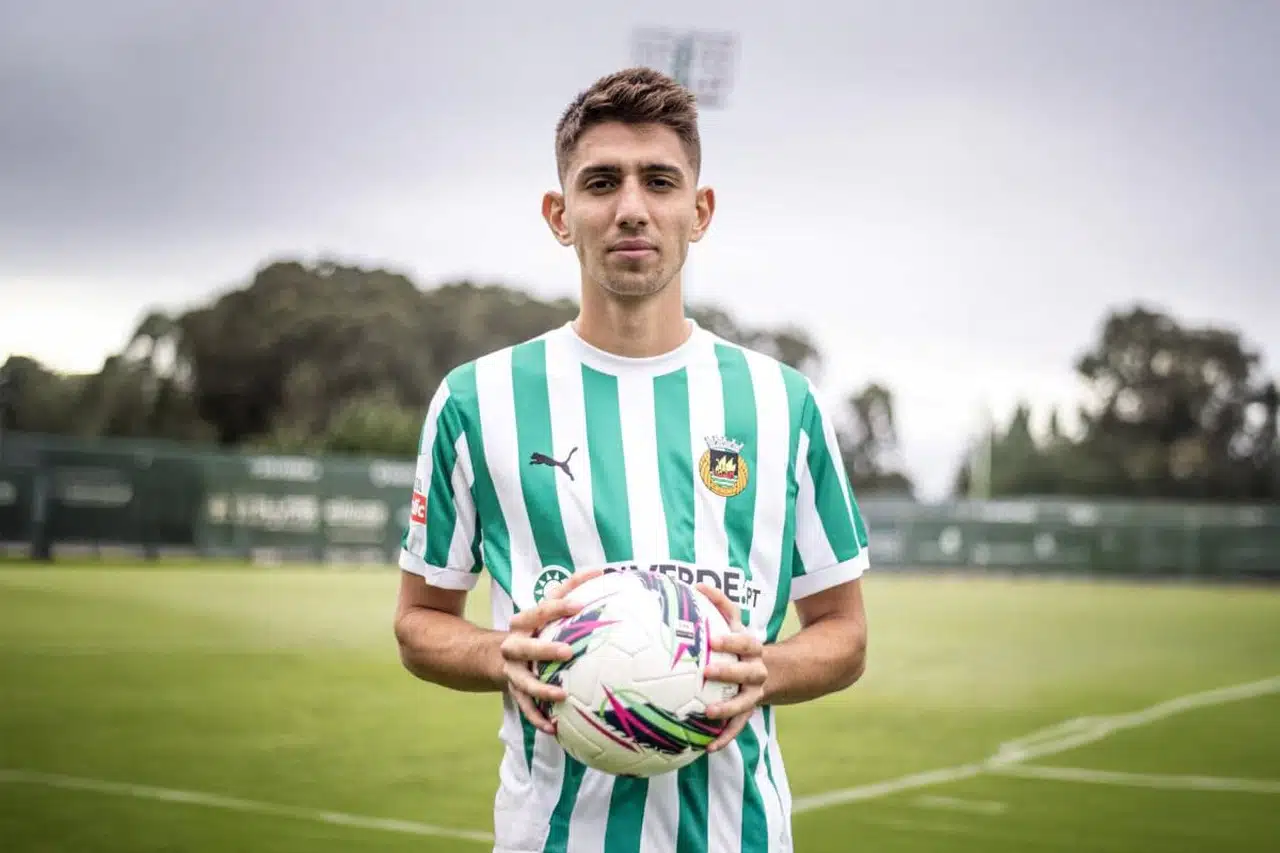 Beşiktaş, Demir Ege'yi Bırakmak İstemiyor