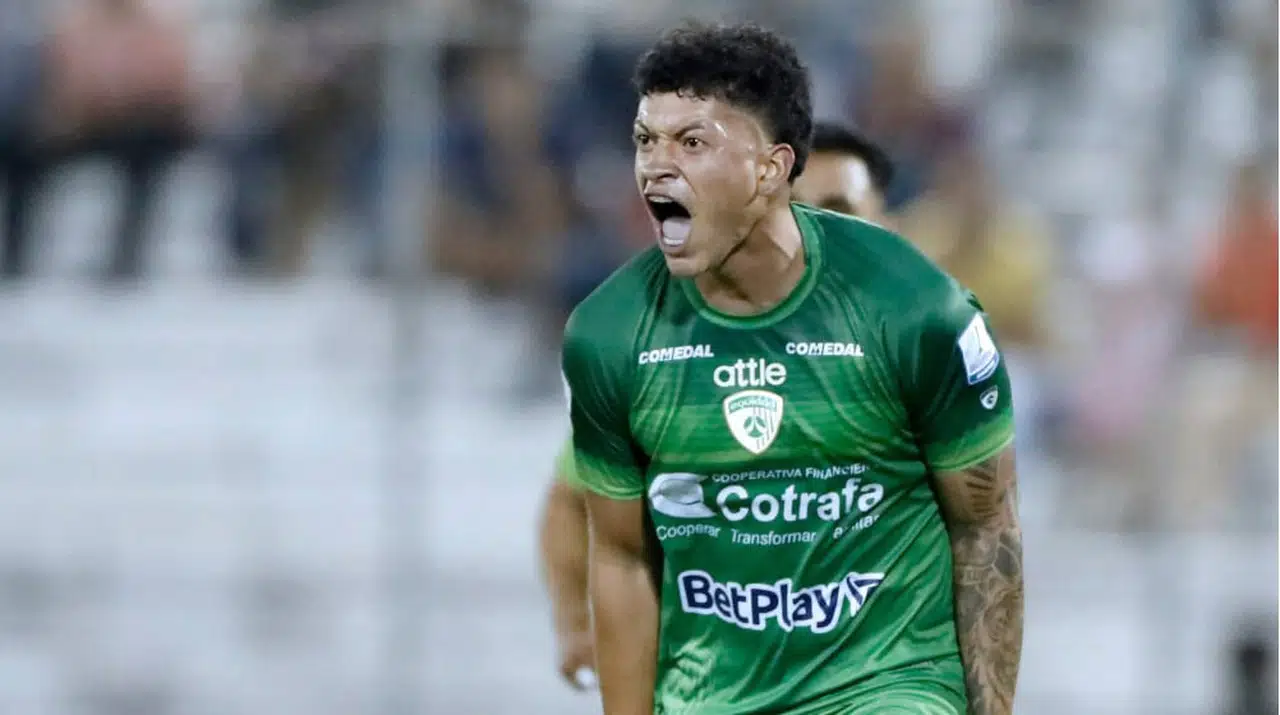 Beşiktaş, Genç Yetenek Elan Ricardo'yu Kiralamayı Planlıyor