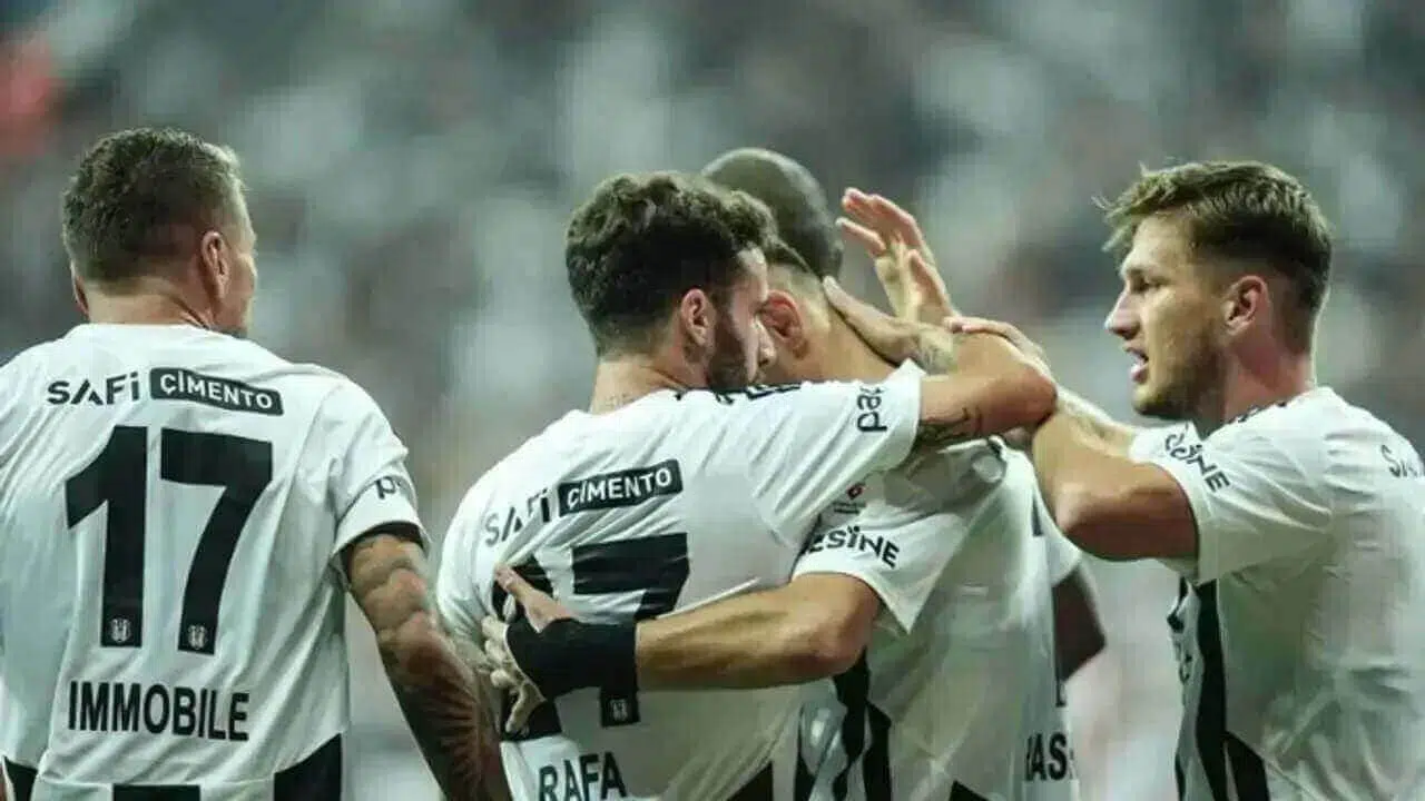 Beşiktaş'ın Savunma Performansı Yüksek, Ancak Gol Yollarında Sıkıntı Var