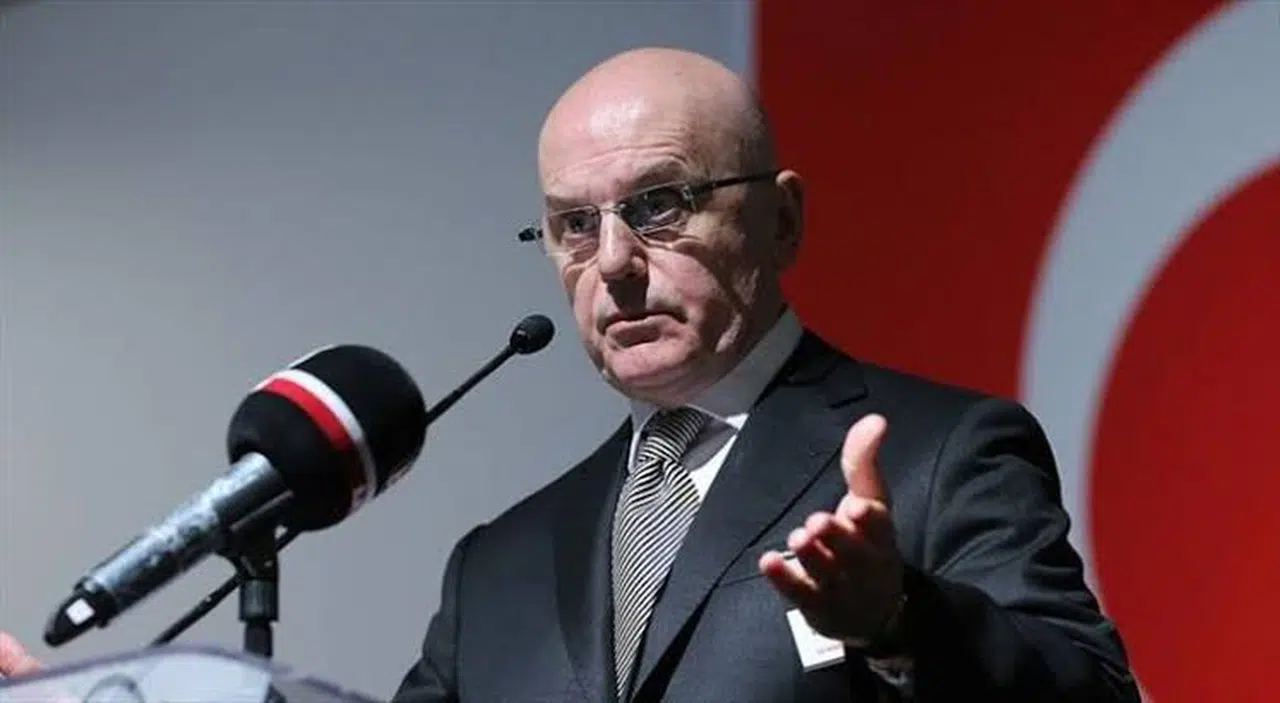 Tevfik Yamantürk’ten Hasan Arat’a Ağır Sözler!