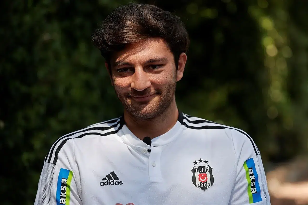Beşiktaş 2025/2026 Kadrosu: Emrecan Uzunhan