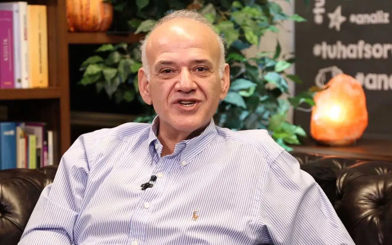 Ahmet Çakar'dan Şampiyonluk İddialarını Sarsan Açıklama