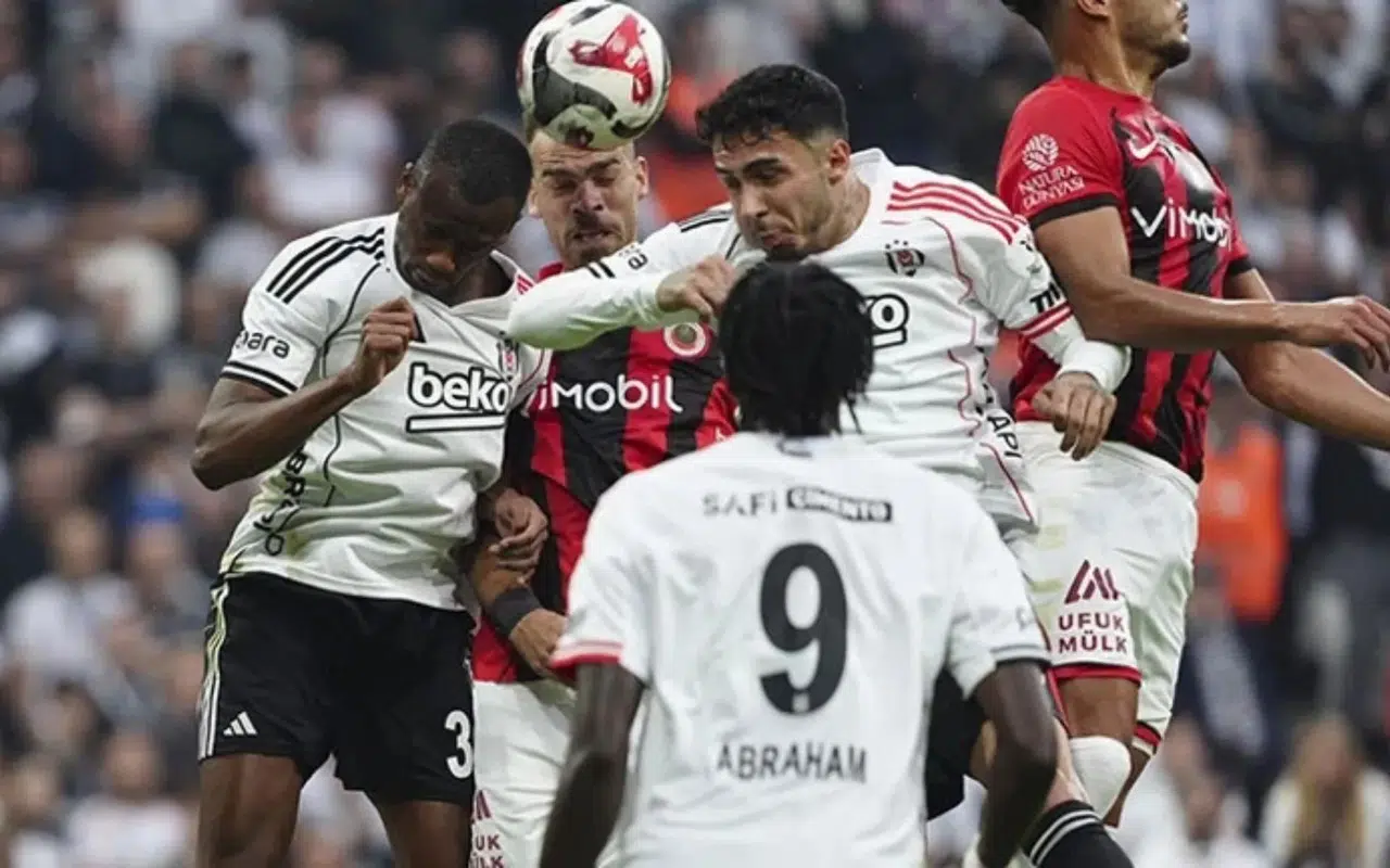 Beşiktaş Hafızasını Kaybetti Semih Sezerli’den Dikkat Çeken Yorum