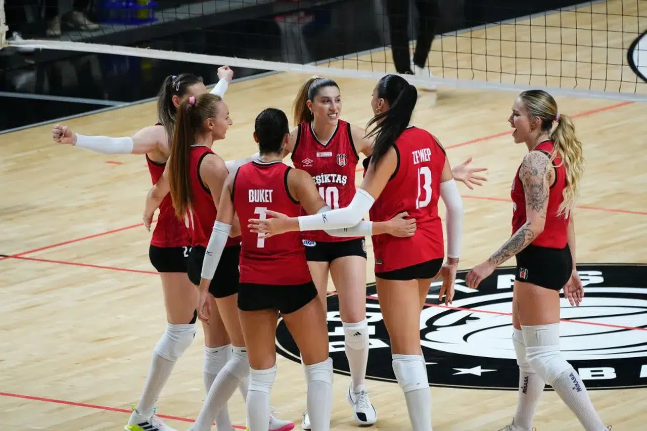 Beşiktaş Kadın Voleybol Takımı 3-0’lık Galibiyetle Şov Yaptı