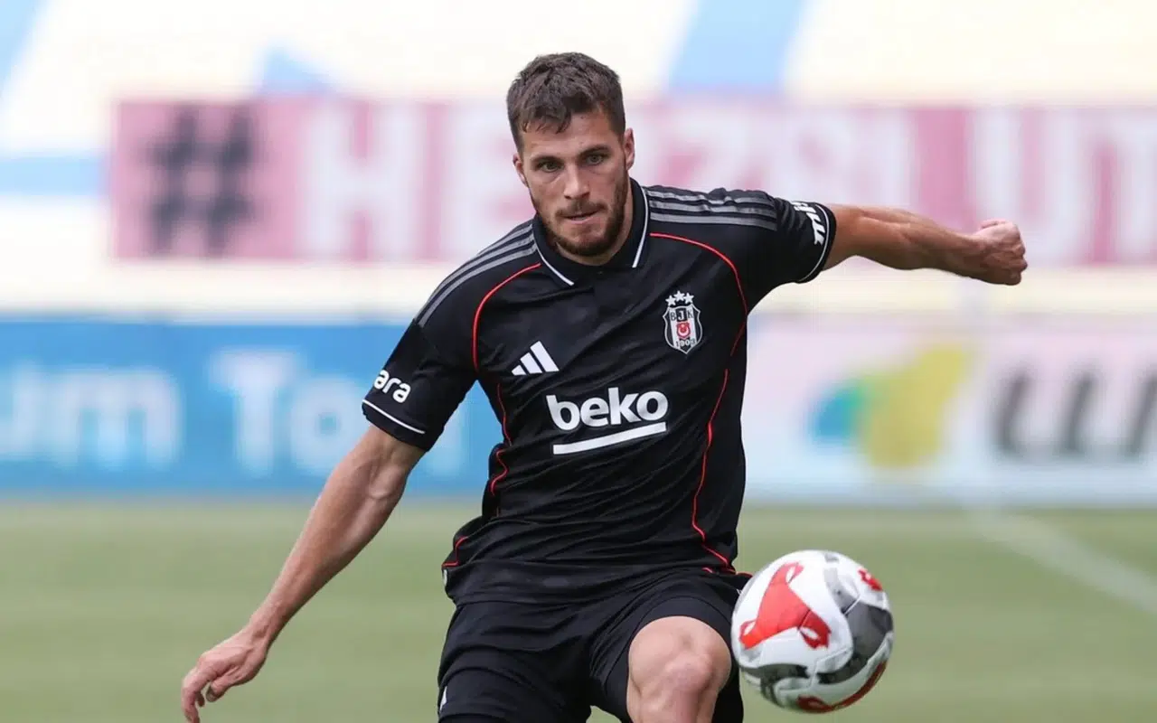 Beşiktaş’ta Ayrılık Sinyali Jurasek’in Durumu Ocak Ayında Netleşiyor