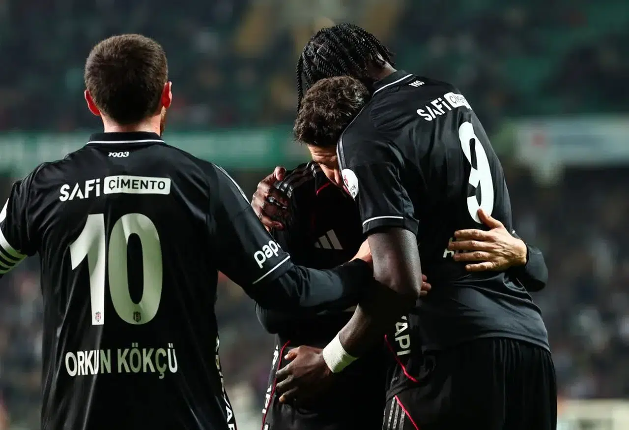Süper Lig’de Puan Durumu: Erteleme Maçları Oynandı Beşiktaş Yükseldi