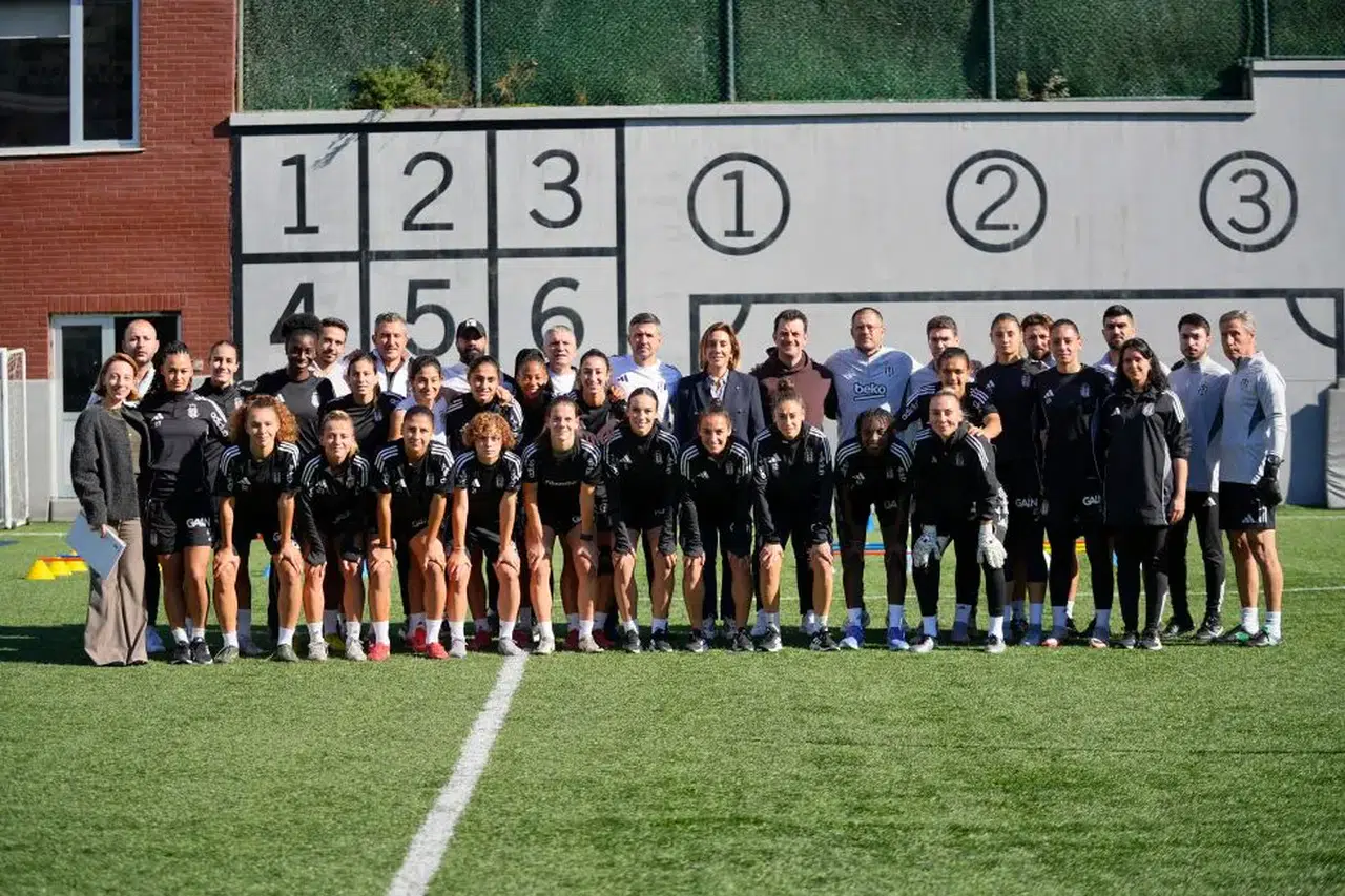 Beşiktaş Kadın Futbol Takımı’nda Teknik Direktör Değişikliği