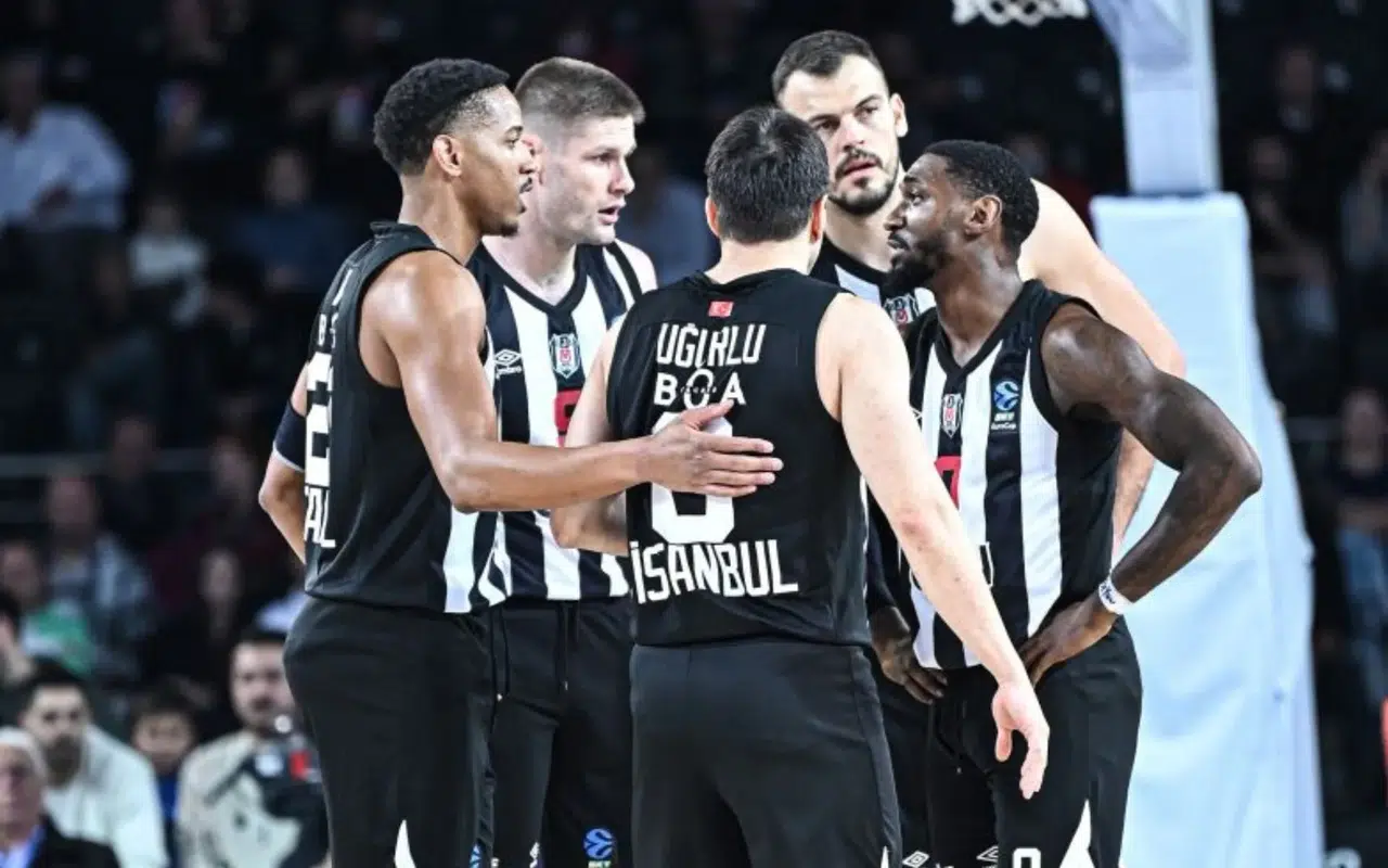 Beşiktaş, Manisa mücadelesi öncesi kadroyu açıkladı