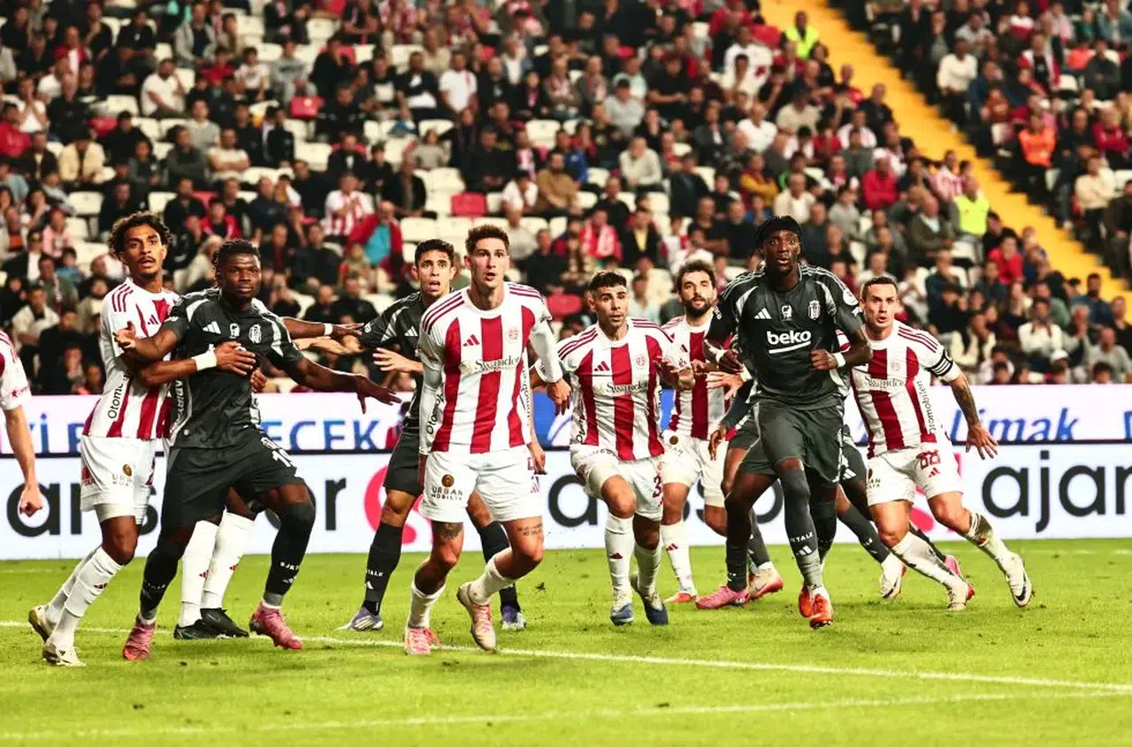 Antalyaspor 1 - 3 Beşiktaş