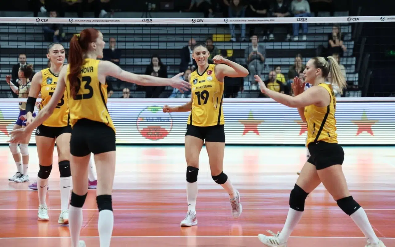 Avrupa arenasında gurur! VakıfBank sezona fırtına gibi başladı!