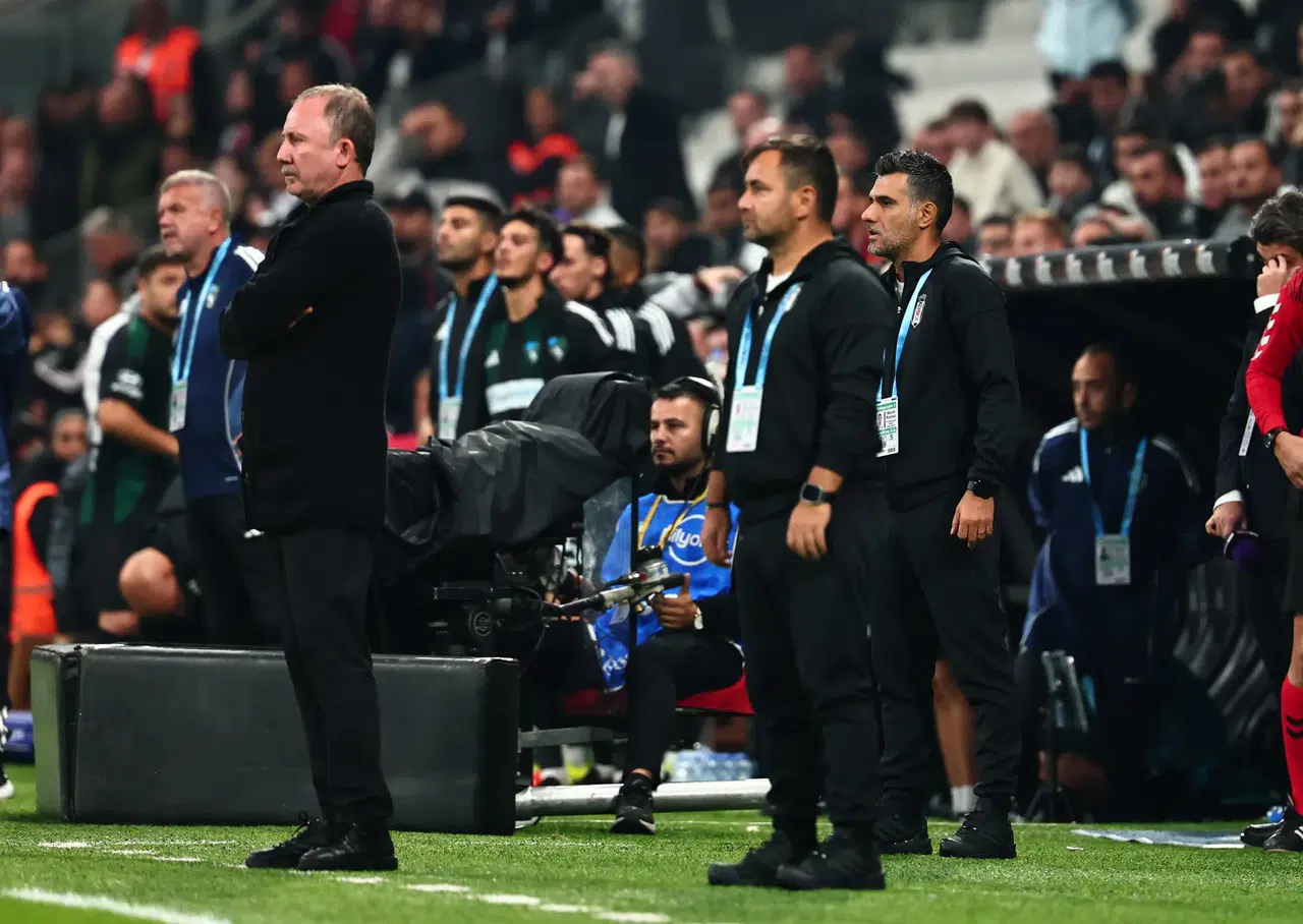 Antalyaspor - Beşiktaş Maçında Takımın Başında Kim Olacak?