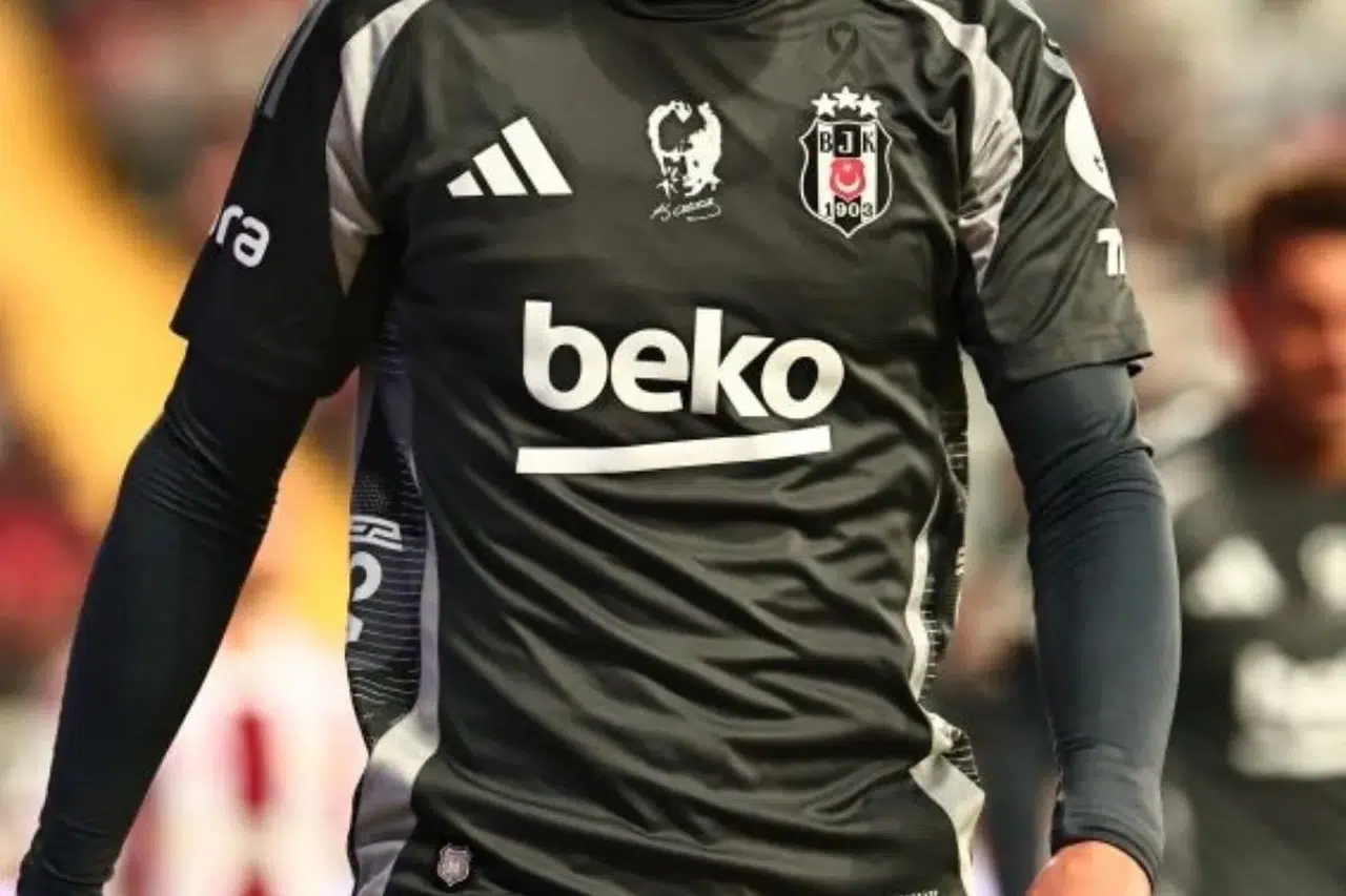 Beşiktaş’ın genç yıldızından kötü haber