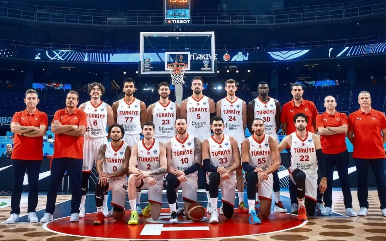 Dünya kupası yolunda büyük isyan kadrolar değişiyor