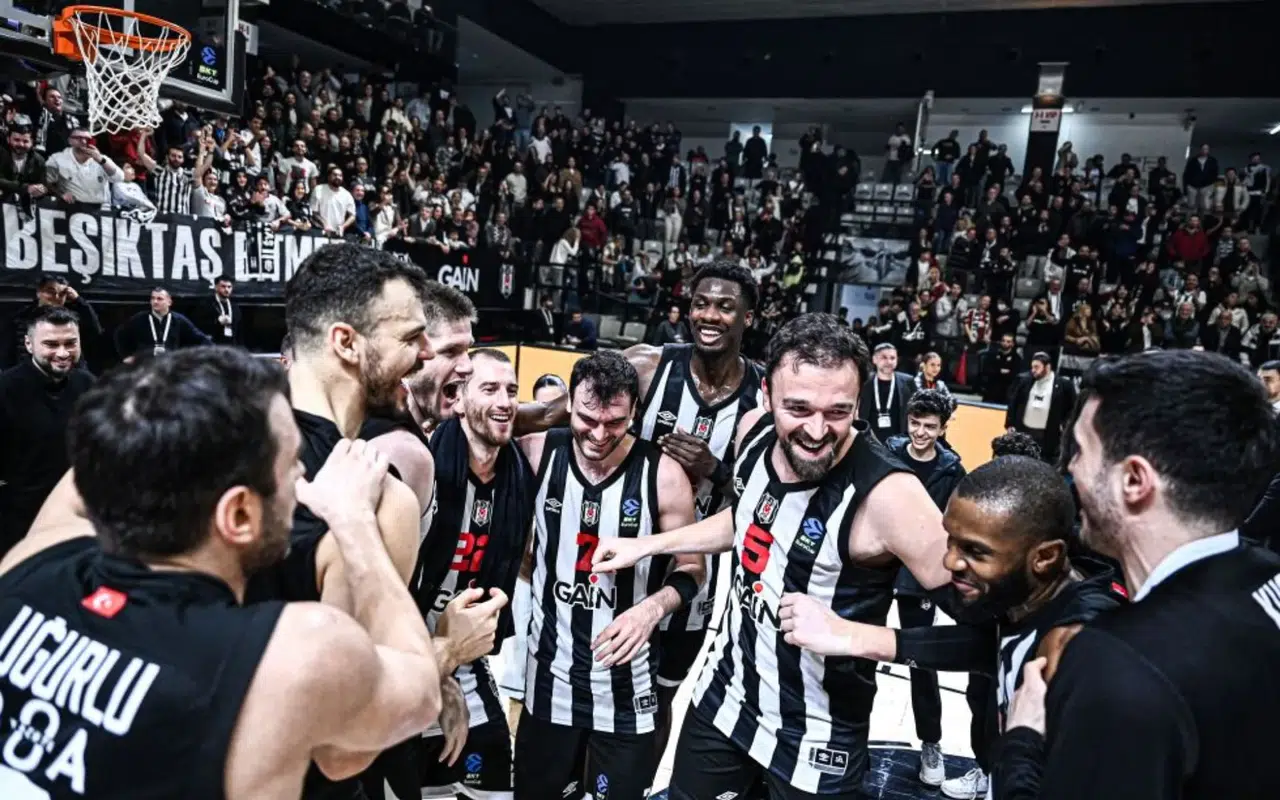 12 Dev Adam'da Kartal Pençesi!