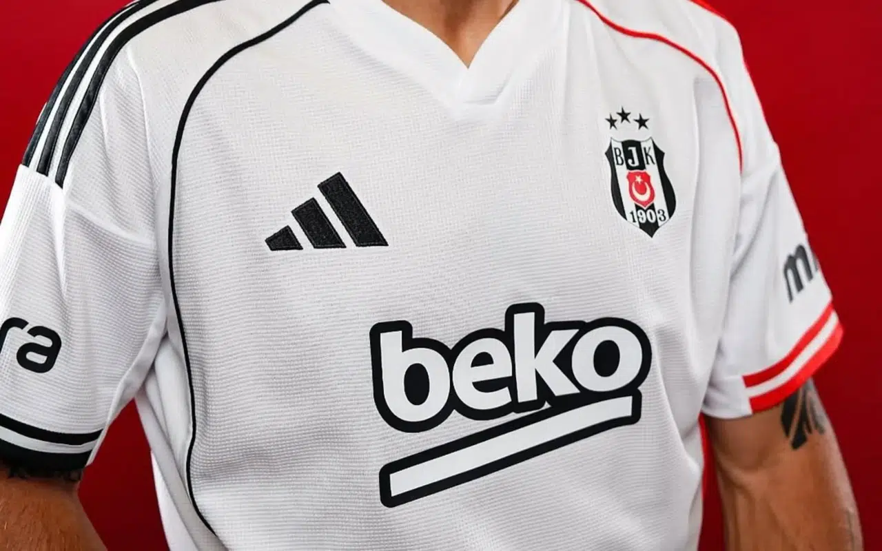 Beşiktaş'a beklenen forma sponsorluğunda müjdeli haber!