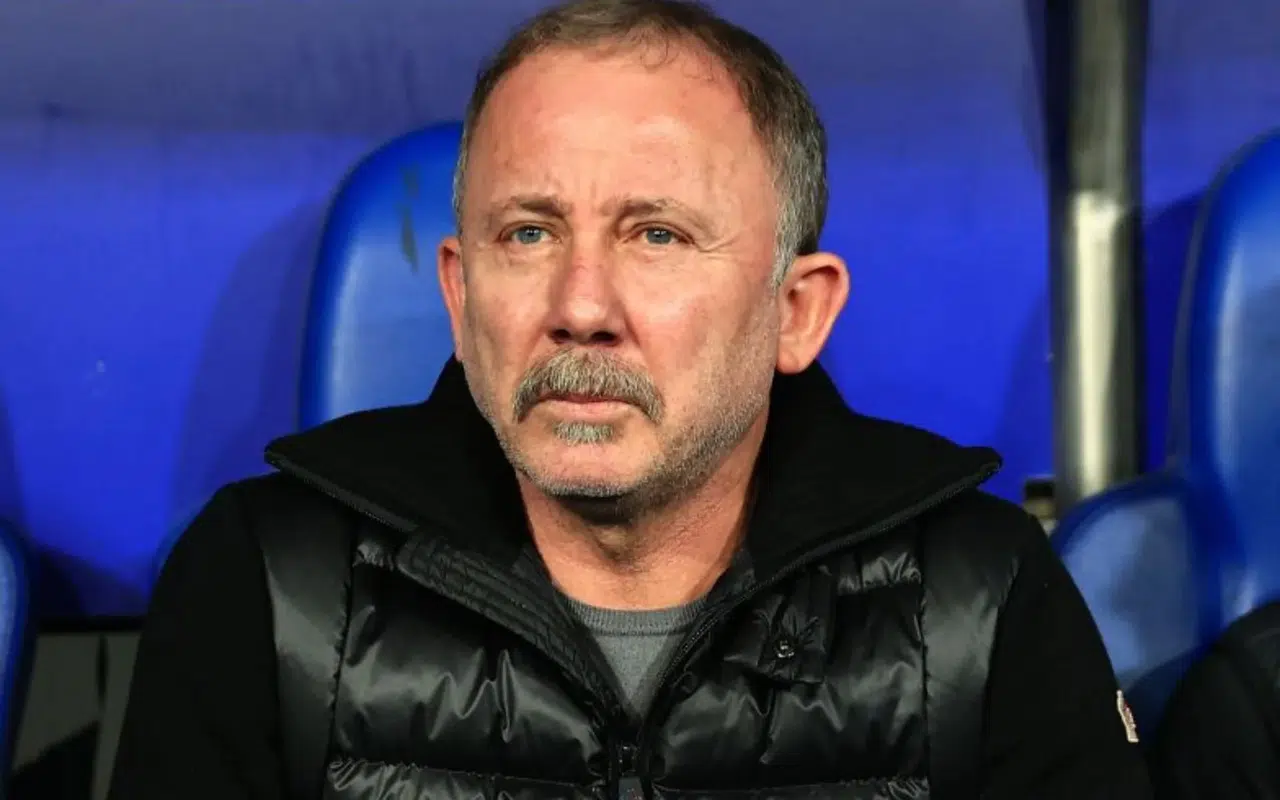 Sergen Yalçın'dan futbolculara toplantı!