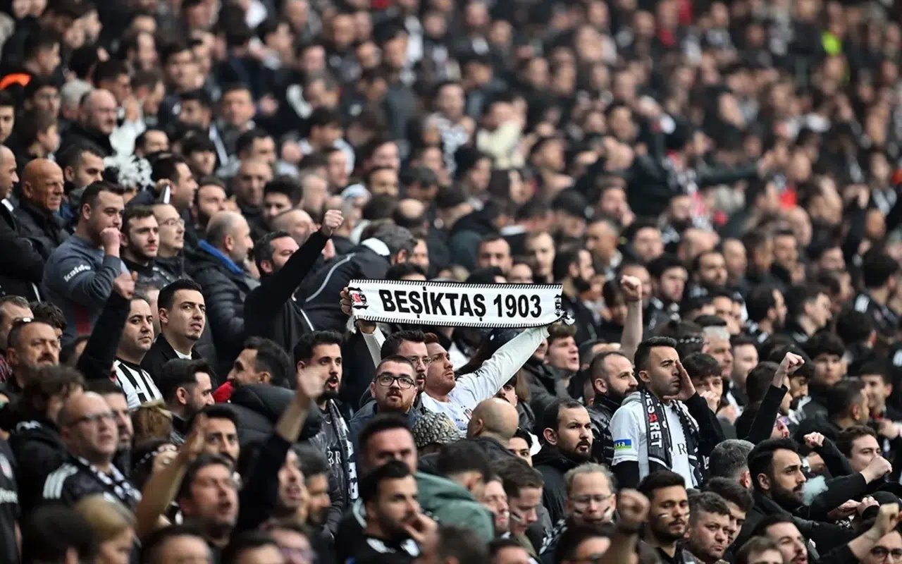 Çarşı’dan Türk futbolunu sarsacak manifesto!