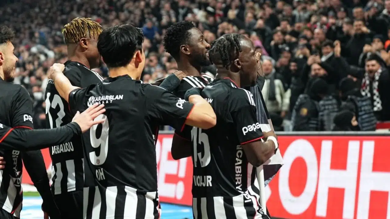 Beşiktaş çok havalı bir galibiyet aldı!