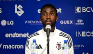 Ndidi’nin Uçağı Acil İniş Yaptı