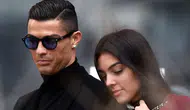Ronaldo'dan binlerce kilometre öteden romantik jest!