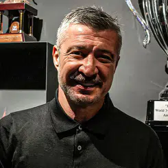 Tümer Metin