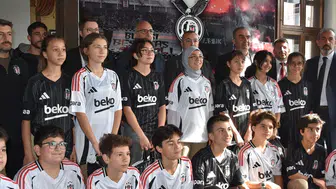 Beşiktaş’tan Anadolu’ya Anlamlı Jest: Miniklere Forma Sürprizi!