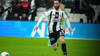 Rafa Silva’ya Büyük Övgü: “Bu Ligin En İyi 10 Numarası”