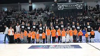 Beşiktaş GAİN, Lösemili Çocuklar Haftası'nda LÖSEV ile el ele sahaya çıktı