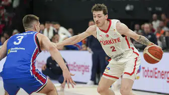 12 Dev Adam'dan Sırp devine parkeyi dar eden tarife!