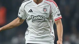 Beşiktaş’ın eski oyuncusu yeni takımında bekleneni veremedi!
