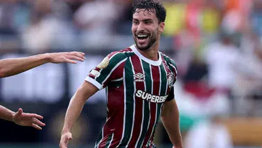 Beşiktaş Brezilyalı orta sahayı takibe aldı