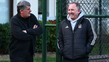 Beşiktaş’ta savunma için İngiltere operasyonu