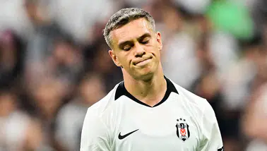Beşiktaş'a Trossard'dan Kötü Haber!