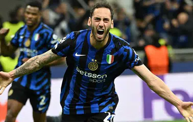 Hakan Çalhanoğlu’na büyük onur!