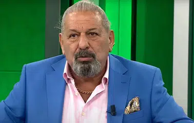 Erman Toroğlu’ndan derbi sonrası sert hakem eleştirisi