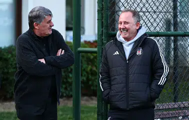 Beşiktaş’ta savunma için İngiltere operasyonu