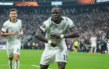 Junior Olaitan'a Büyük Onur!