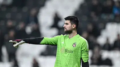 Ersin Destanoğlu'ndan Kalesini Kapatan Performans!