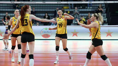 Avrupa arenasında gurur! VakıfBank sezona fırtına gibi başladı!