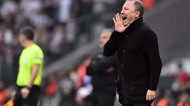 Sergen Yalçın’dan VAR’a Sert Tepki: “Hakemler Maçlarımızda Kendini Kanıtlama Peşinde”