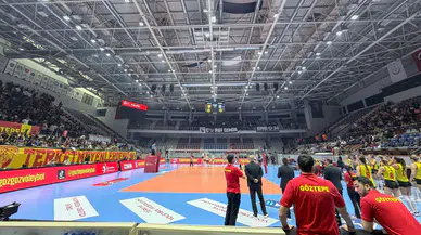 Göztepe-Beşiktaş derbisi olaylar nedeniyle seyircisiz kaldı