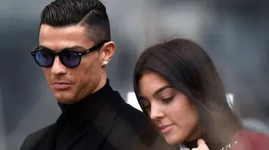Ronaldo'dan binlerce kilometre öteden romantik jest!