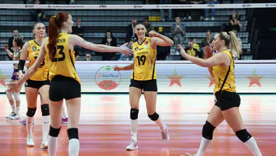 Avrupa arenasında gurur! VakıfBank sezona fırtına gibi başladı!