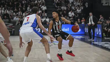 Kara Kartal Avrupa'da Galibiyet Serisini Üç Maça Taşıdı!