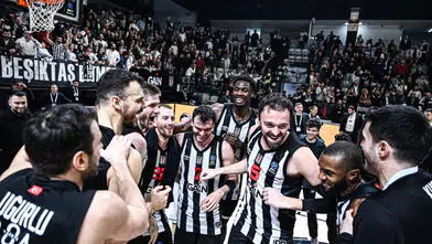 12 Dev Adam'da Kartal Pençesi!