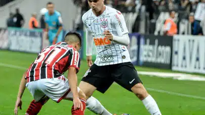 Beşiktaş, Sol Bek Transferi İçin Lucas Piton ile Görüşmelere Başladı