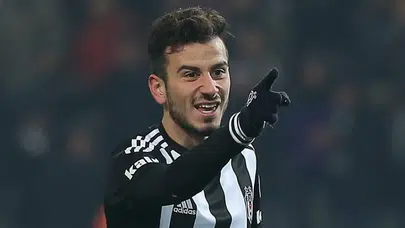 Oğuzhan Özyakup hangi golcüyü çok istemişti?